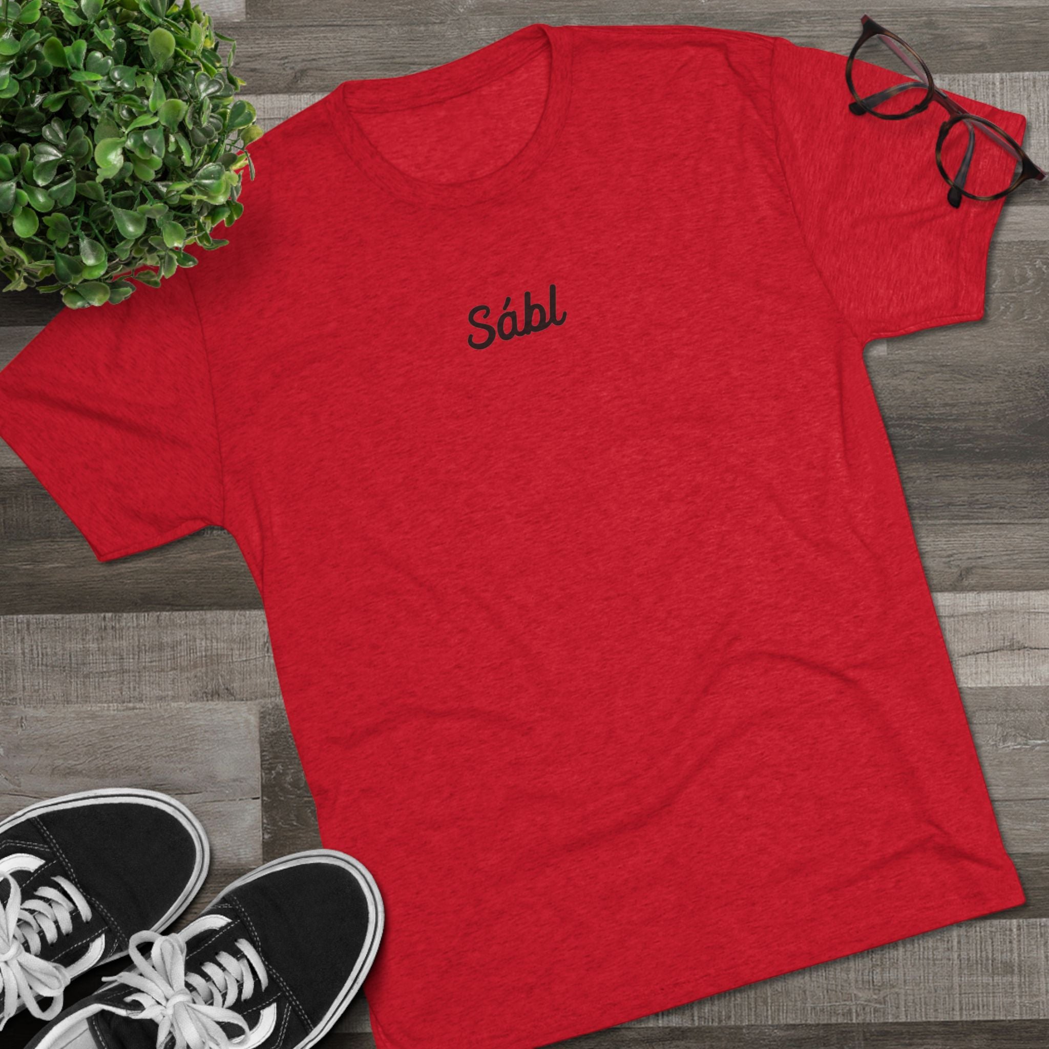 Sábl Minimal Script Tee — Simple Script Chest Logo T‑Shirt
