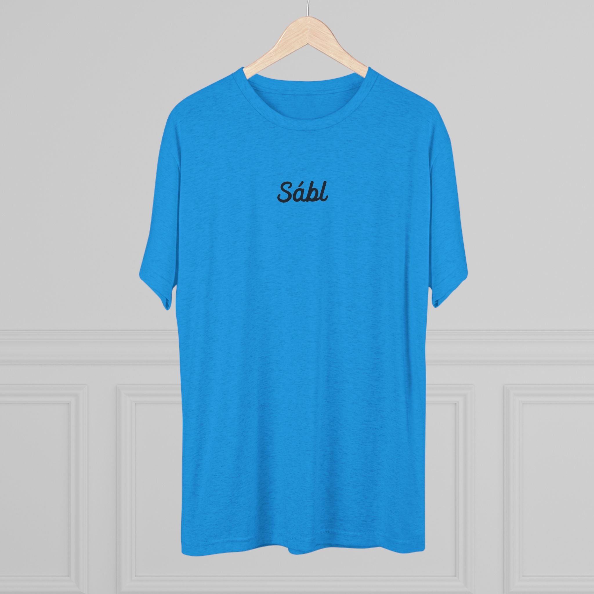 Sábl Minimal Script Tee — Simple Script Chest Logo T‑Shirt