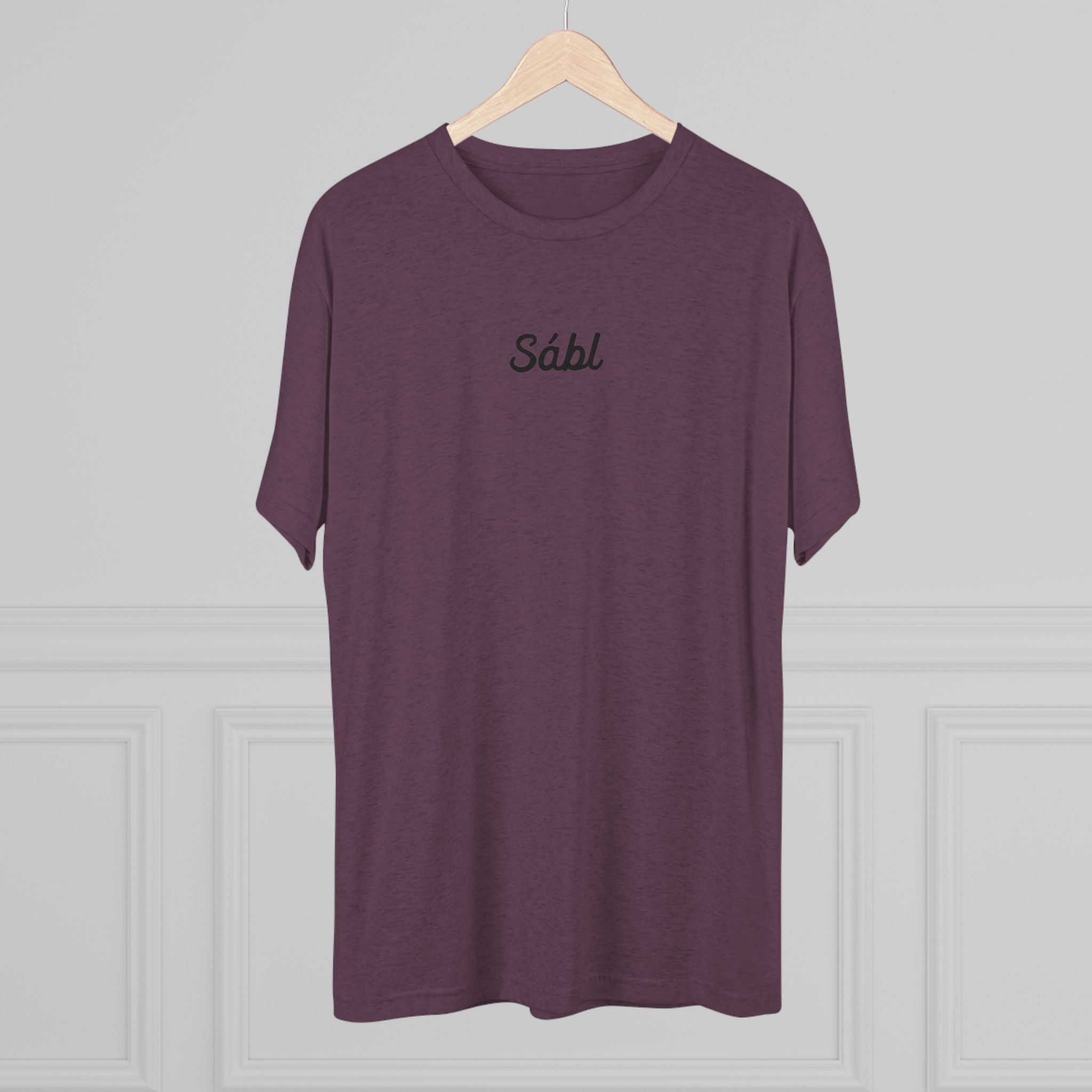 Sábl Minimal Script Tee — Simple Script Chest Logo T‑Shirt